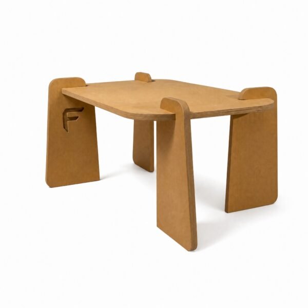 Quadra Table